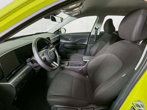 Certified 2024 Hyundai Kona SE image 22
