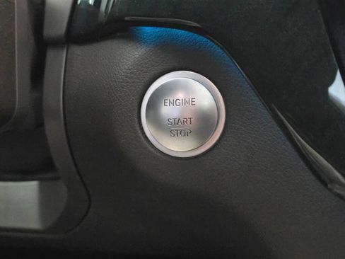 Used 2018 Mercedes-Benz GLE 350 4MATIC image 36