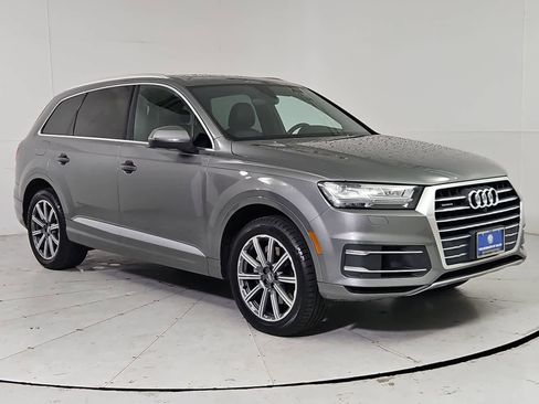 Used 2017 Audi Q7 3.0T Premium Plus w/ Premium Plus Package AWD/4WD image 8