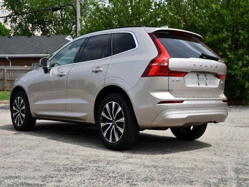 Certified 2023 Volvo XC60 B5 Core w/ Climate Package AWD/4WD image 5