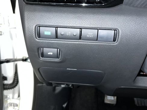 New 2025 Nissan Sentra SV image 22