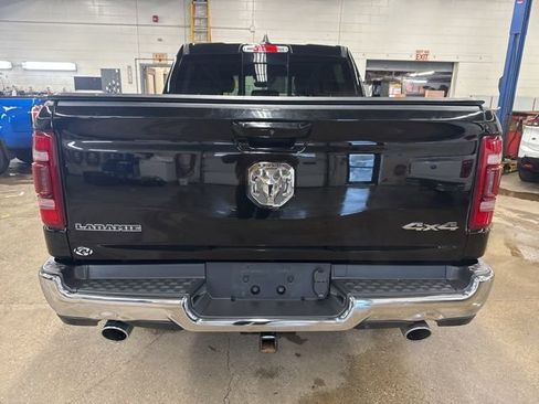 Used 2023 RAM 1500 Laramie AWD/4WD image 5