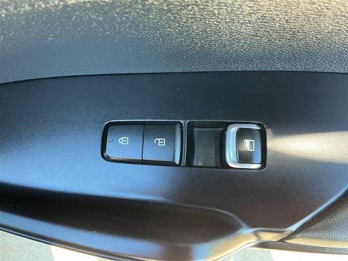Used 2021 Kia K5 LXS FWD image 33