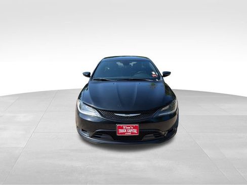Used 2015 Chrysler 200 S FWD image 8
