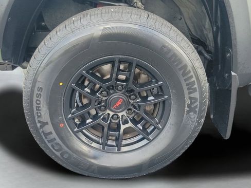 Used 2020 Toyota Tacoma TRD Pro AWD/4WD image 30