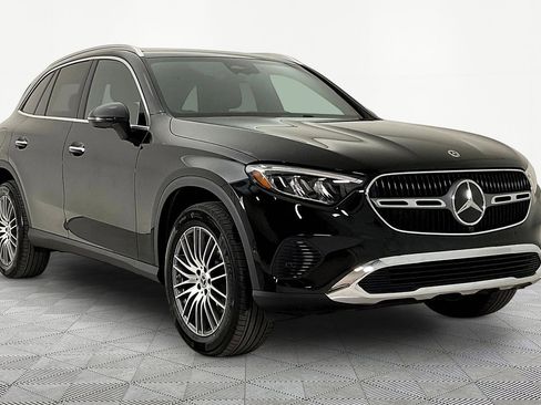 Certified 2026 Mercedes-Benz GLC 300 4MATIC image 3