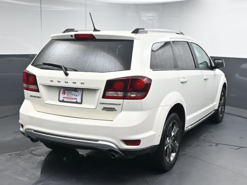 Used 2015 Dodge Journey Crossroad w/ Flexible Seating Group image 8