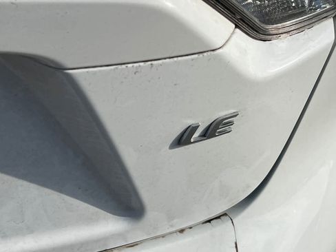Certified 2021 Toyota Corolla LE FWD image 21