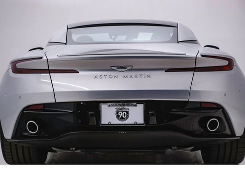 New 2024 Aston Martin DB12 Coupe image 9