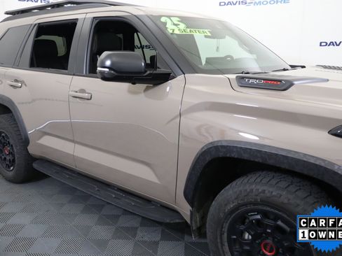 Used 2025 Toyota Sequoia TRD Pro AWD/4WD image 4