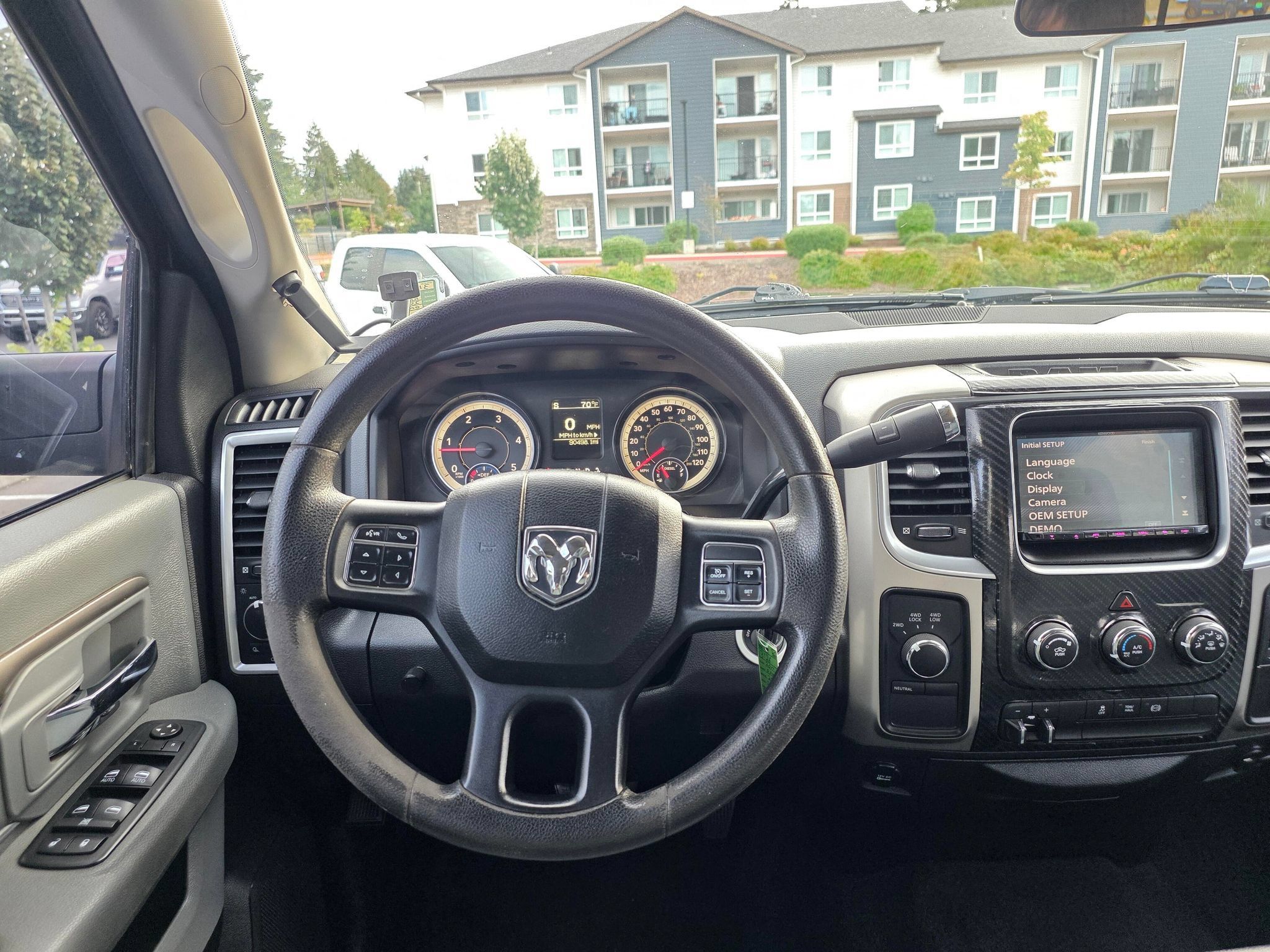Used 2017 RAM 2500 SLT AWD/4WD image 16