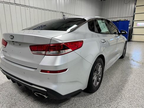 Used 2020 Kia Optima LX image 6