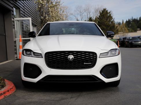 New 2024 Jaguar XF R-Dynamic SE image 6