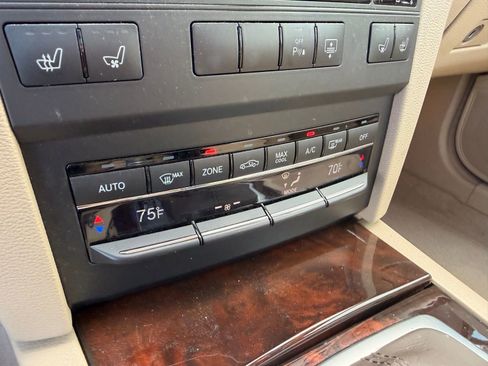 Used 2012 Mercedes-Benz E 350 Coupe w/ Premium 2 Launch Pkg image 15