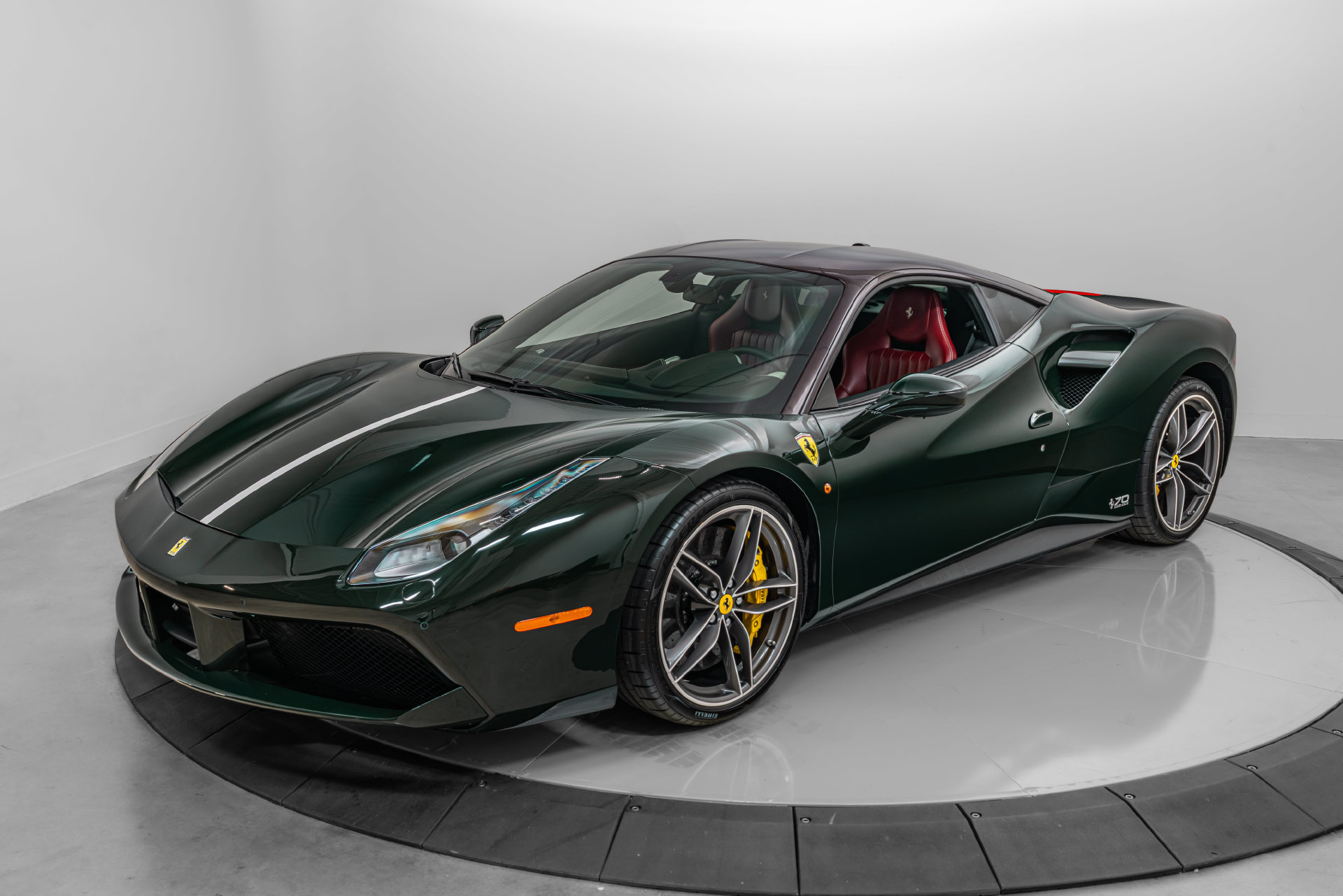 Certified 2018 Ferrari 488 GTB RWD image 12