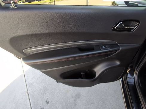 Used 2025 Dodge Durango GT AWD/4WD image 25
