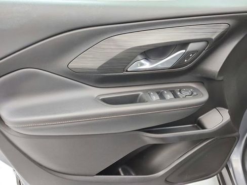 Used 2018 GMC Terrain SLT image 34