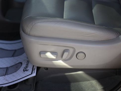 Used 2020 Toyota Sienna XLE image 15