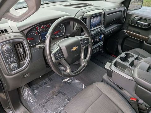 Used 2019 Chevrolet Silverado 1500 LT AWD/4WD image 11