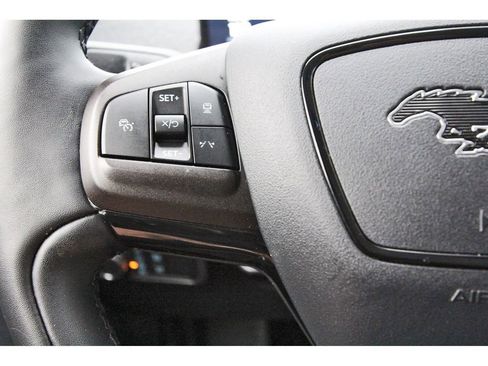 Used 2021 Ford Mustang Mach-E Premium image 18