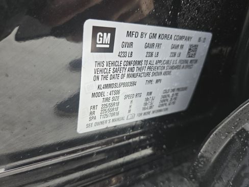 Used 2023 Buick Encore GX Select w/ Sport Touring Package FWD image 31