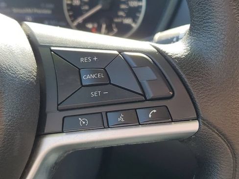 Used 2022 Nissan Altima 2.5 SV FWD image 15