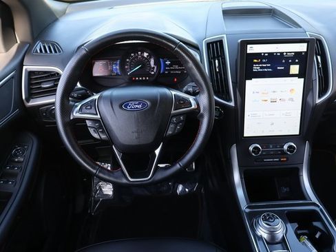 Used 2021 Ford Edge ST-Line image 15