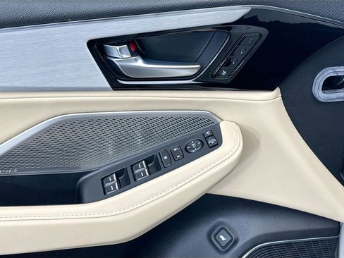 Used 2024 Acura MDX SH-AWD w/ Technology Package image 22