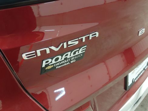 Used 2024 Buick Envista Avenir image 32