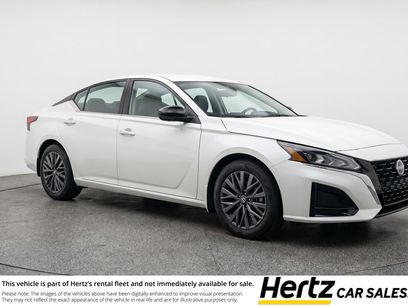 Used 2025 Nissan Altima 2.5 SV