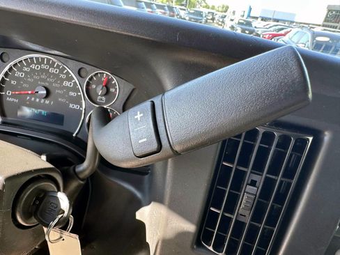 Used 2025 Chevrolet Express 2500 w/ Driver Convenience Package RWD image 21