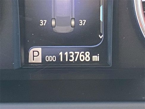 Used 2017 Toyota Camry XSE w/ Moonroof Package image 22