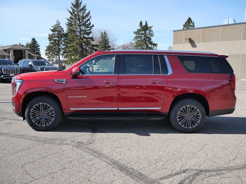 New 2026 GMC Yukon XL Elevation w/ Elevation Premium Package AWD/4WD image 7