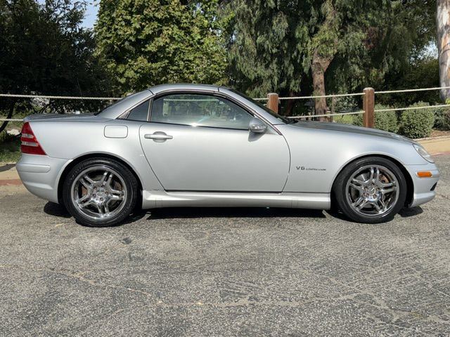 Used 2004 Mercedes-Benz SLK 32 AMG image 37