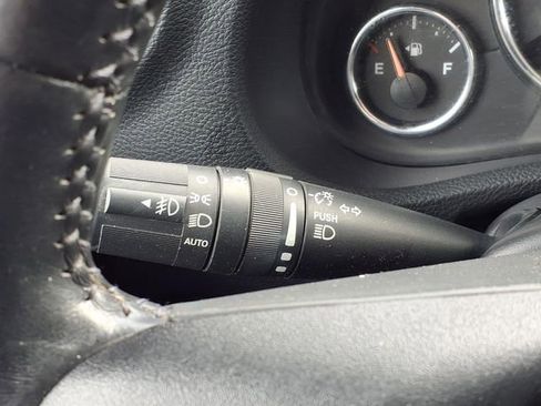 Used 2013 Jeep Wrangler Unlimited Sahara w/ Mopar Chrome Edition Group AWD/4WD image 29