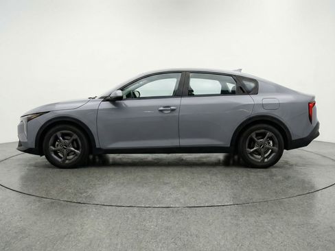 Used 2025 Kia K4 FWD image 5