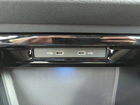 New 2026 Volkswagen Golf AWD/4WD image 33