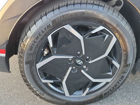 Certified 2024 Hyundai Ioniq 5 SEL image 25