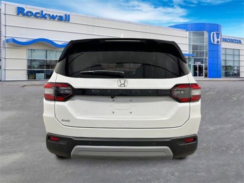 New 2025 Honda Pilot EX-L image 4