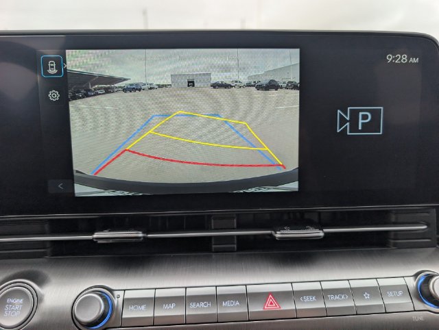 Used 2025 Hyundai Kona SEL FWD image 16