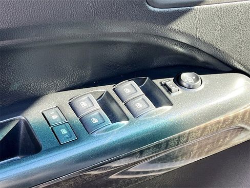 Used 2022 GMC Canyon AT4 w/ Trailering Package image 18