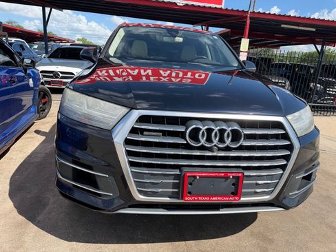 Used 2017 Audi Q7 3.0T Premium Plus w/ Premium Plus Package AWD/4WD image 4