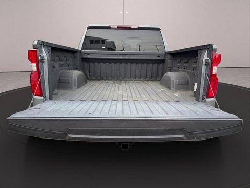 Used 2021 Chevrolet Silverado 1500 Custom w/ Safety Confidence Package AWD/4WD image 11