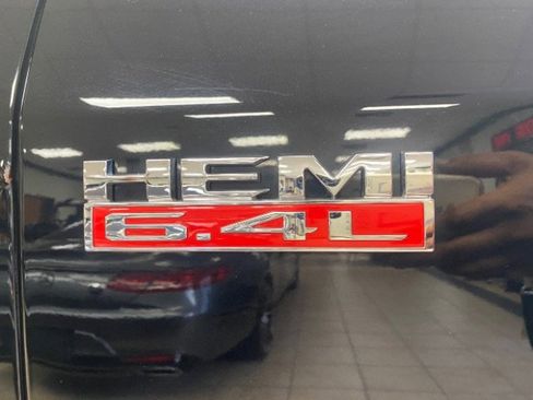 Used 2020 RAM 3500 Tradesman image 16