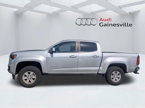 Used 2018 Chevrolet Colorado W/T w/ WT Convenience Package RWD image 11