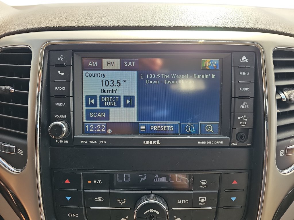 Used 2011 Jeep Grand Cherokee Laredo RWD image 22