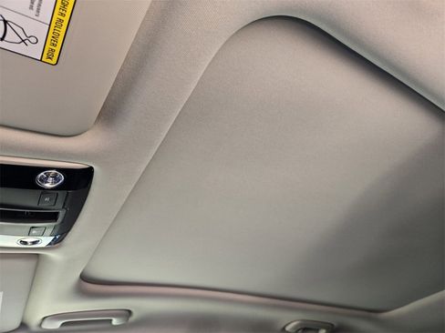 New 2026 Kia Sportage SX image 18