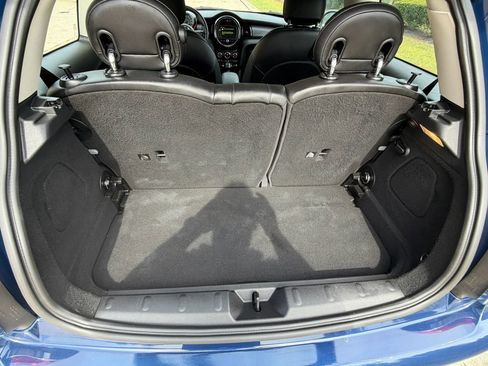 Used 2017 MINI Cooper 2-Door Hardtop FWD image 32