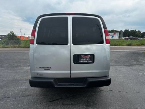 Used 2016 Chevrolet Express 2500 LS image 7