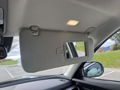 Used 2021 Kia Telluride EX image 30